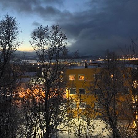 36 Sqm Studio Aparatment B Tromsø Dış mekan fotoğraf